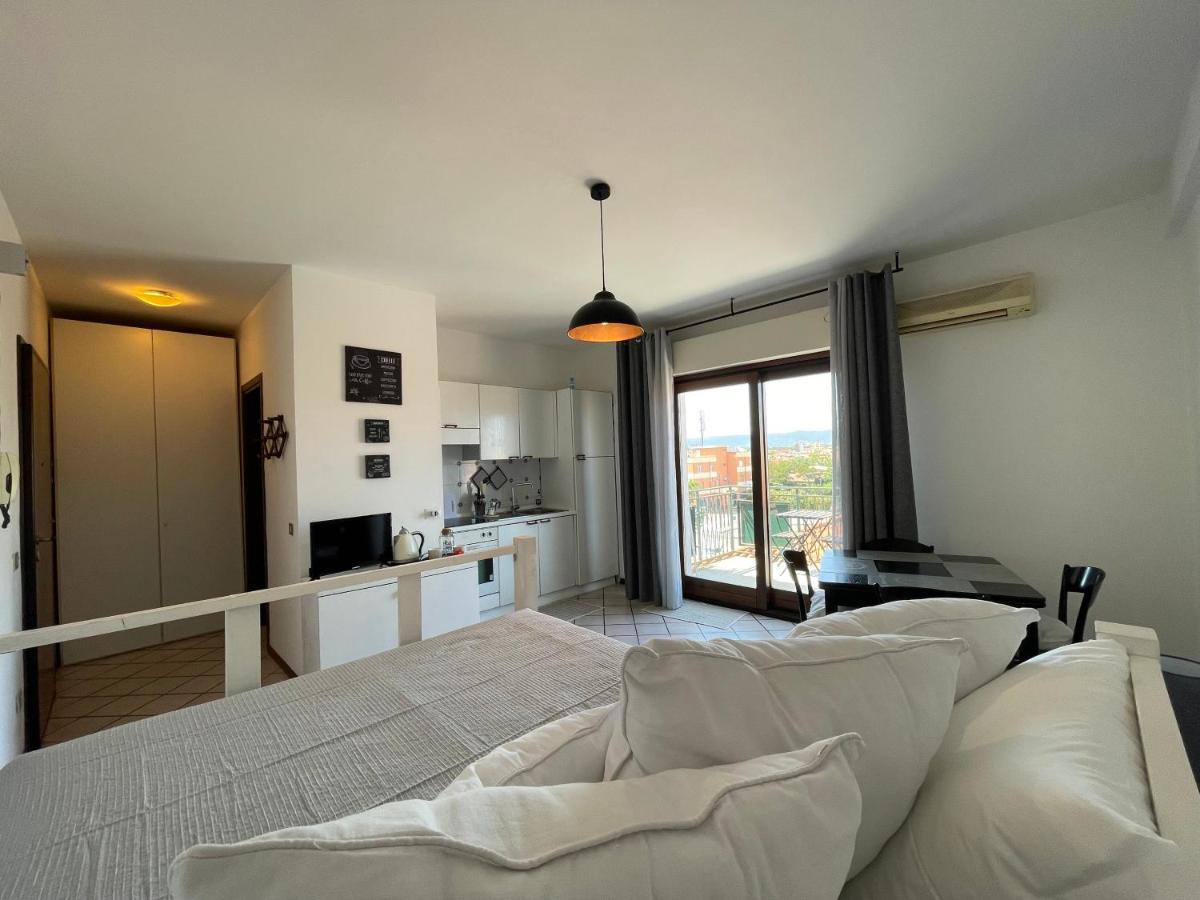 La Cupola 129 Apartment Олбия Екстериор снимка